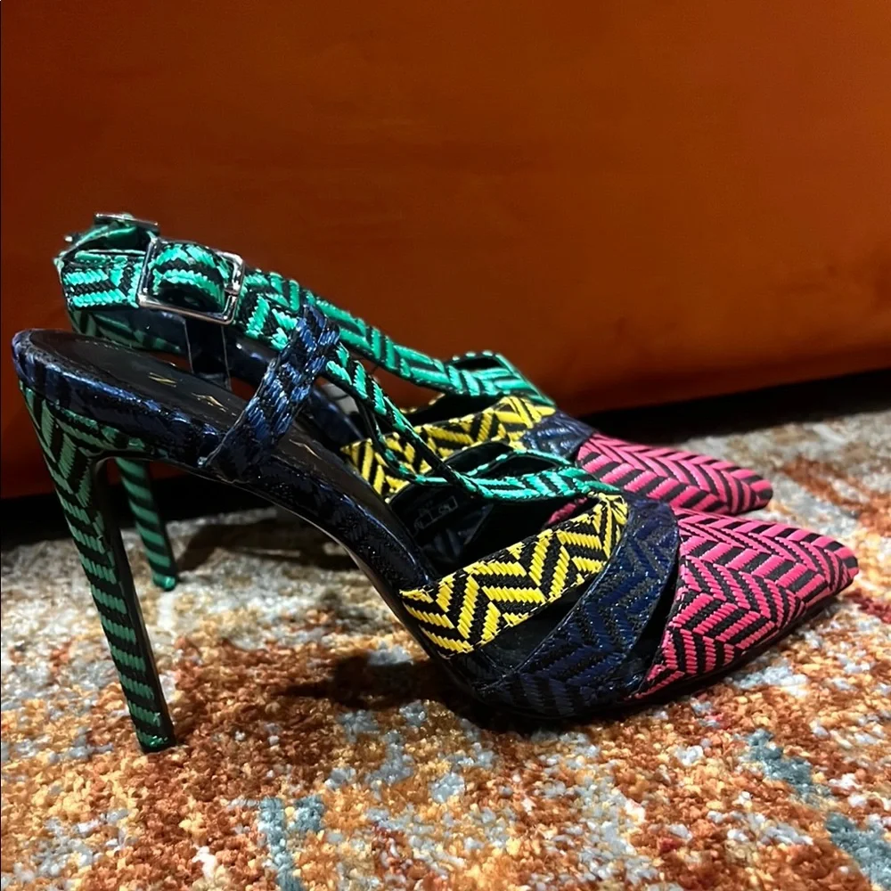 Zara Women's Colorful Geometric Heels - Picture 2 of 2